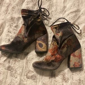 Velvet Print Sock Booties